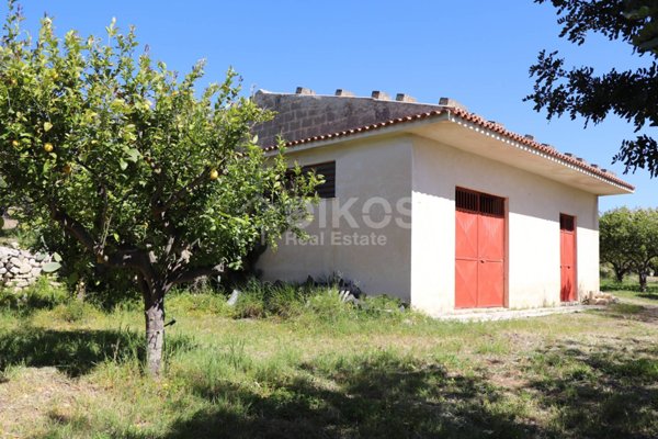 locale di sgombero in vendita a Noto