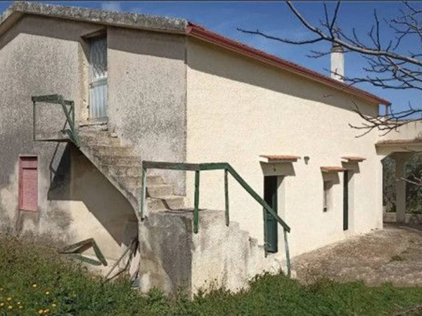 casa indipendente in vendita a Noto