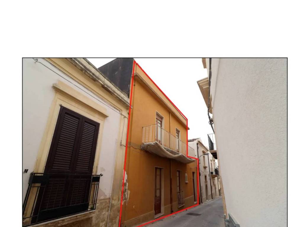casa indipendente in vendita a Noto