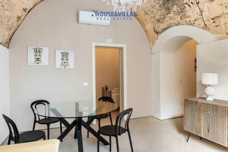 casa indipendente in vendita a Noto