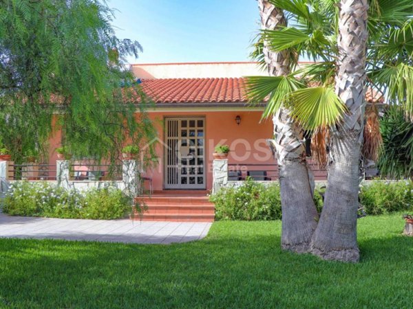 casa indipendente in vendita a Noto in zona Lido di Noto