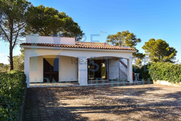 casa indipendente in vendita a Noto