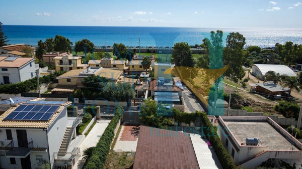 casa indipendente in vendita a Noto