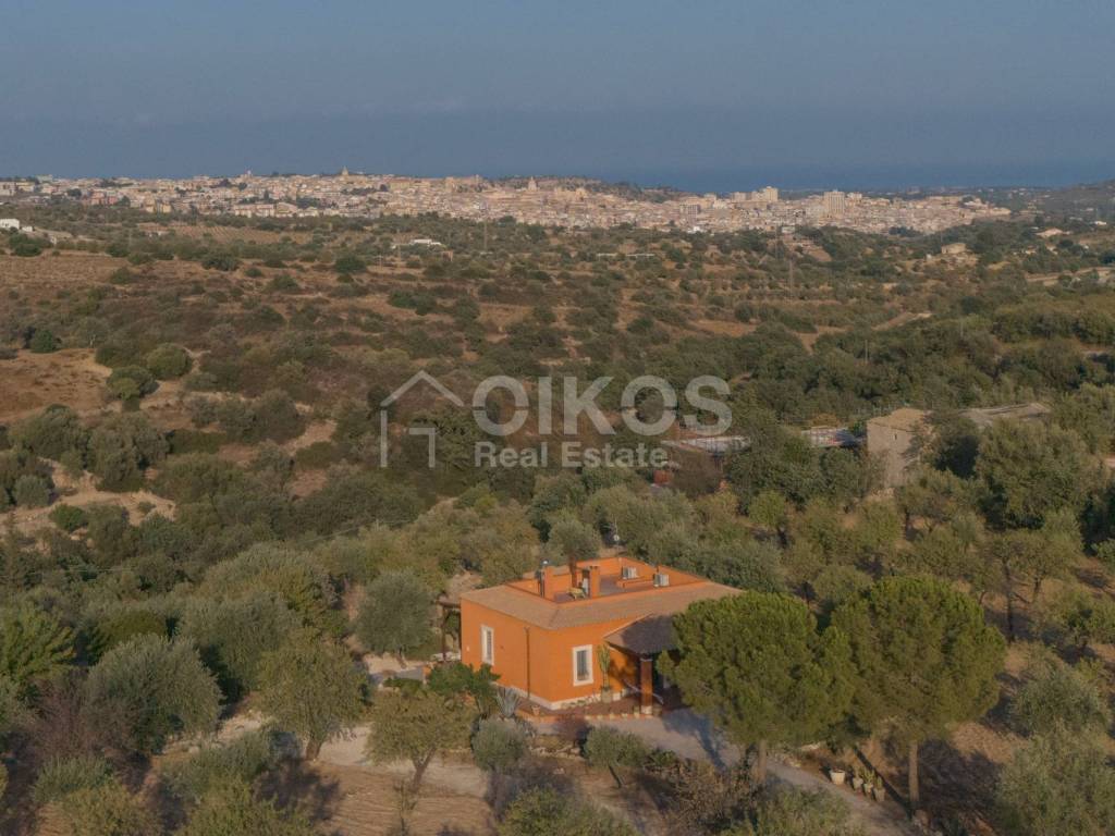 casa indipendente in vendita a Noto in zona Lido di Noto