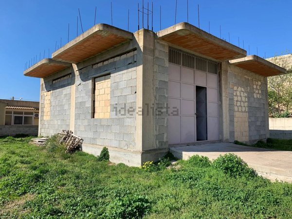 casa indipendente in vendita a Noto