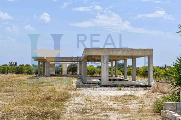 casa indipendente in vendita a Noto