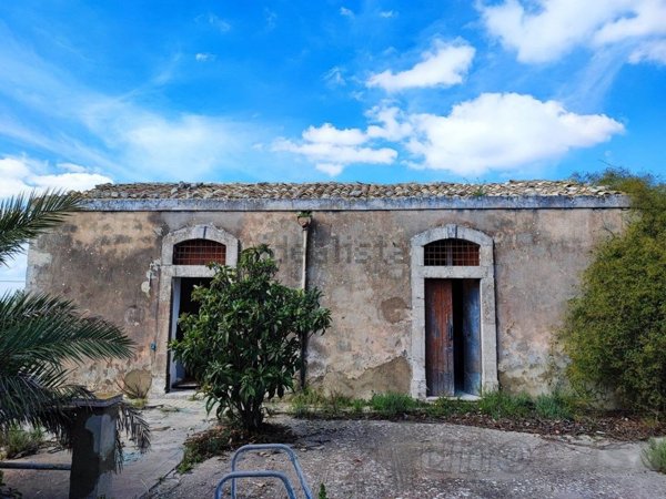 casale in vendita a Noto