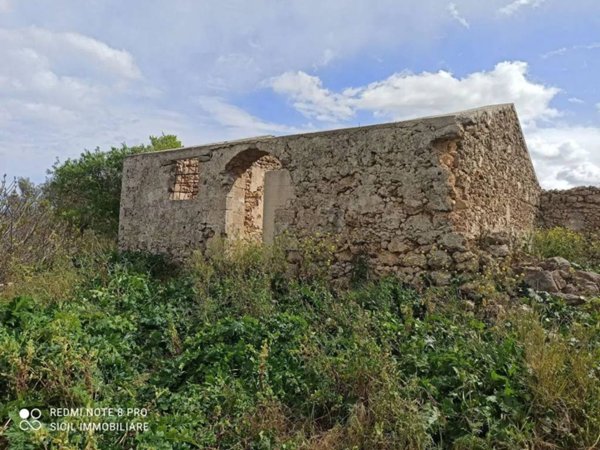 casa indipendente in vendita a Noto in zona Vendicari