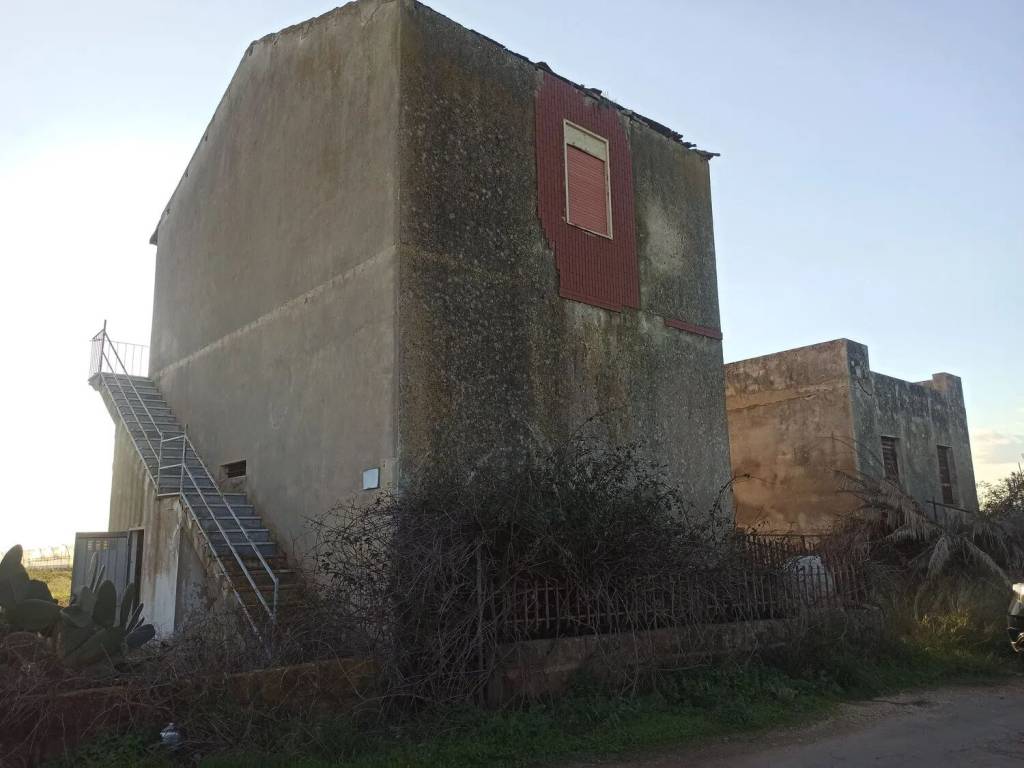 casa indipendente in vendita a Noto