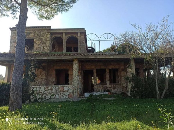 casa indipendente in vendita a Noto