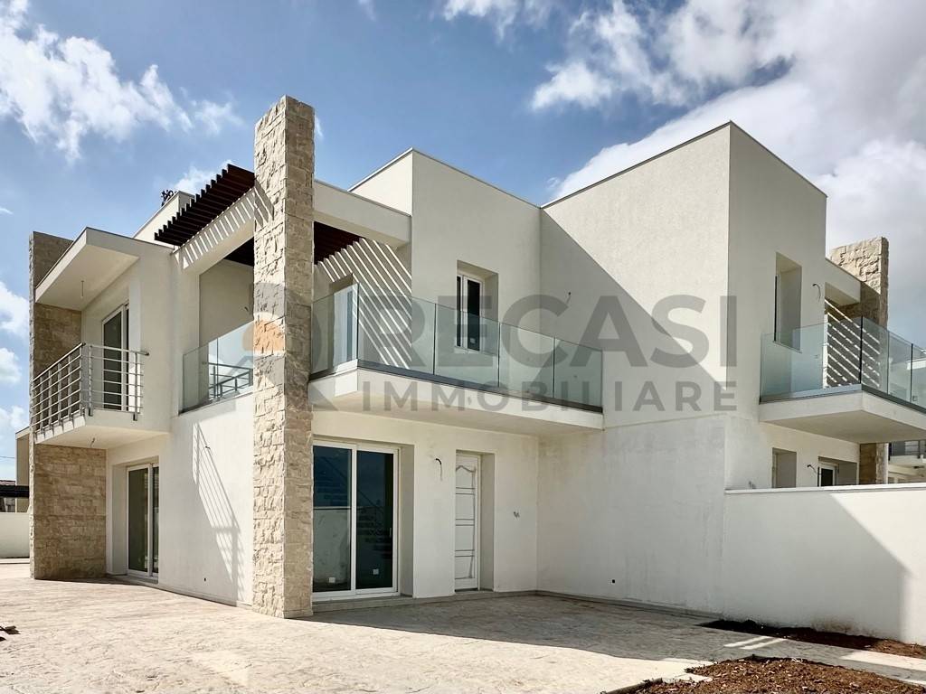 casa indipendente in vendita a Noto in zona San Lorenzo