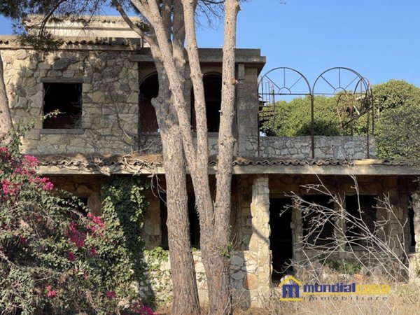 casa indipendente in vendita a Noto