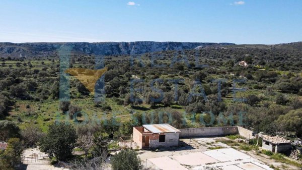 casa indipendente in vendita a Noto