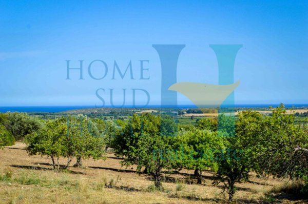 casa indipendente in vendita a Noto