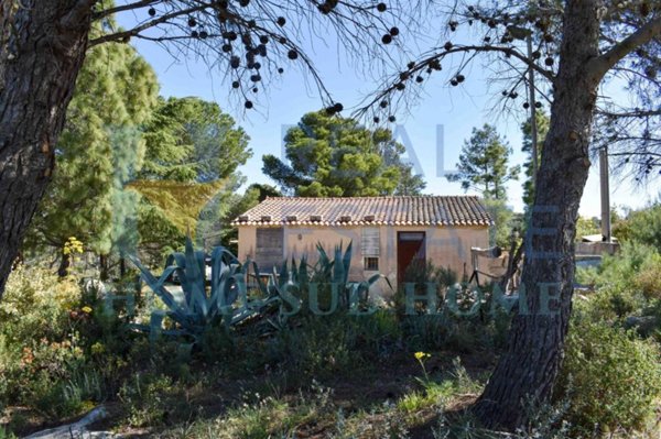 casa indipendente in vendita a Noto