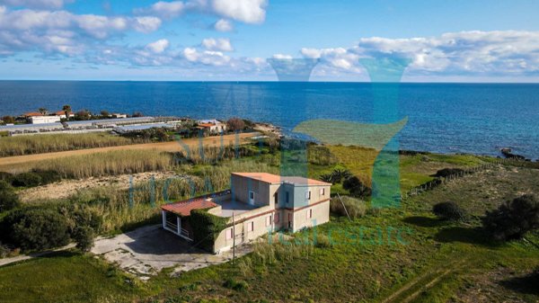 casa indipendente in vendita a Noto
