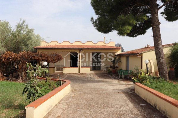 casa indipendente in vendita a Noto in zona Vendicari