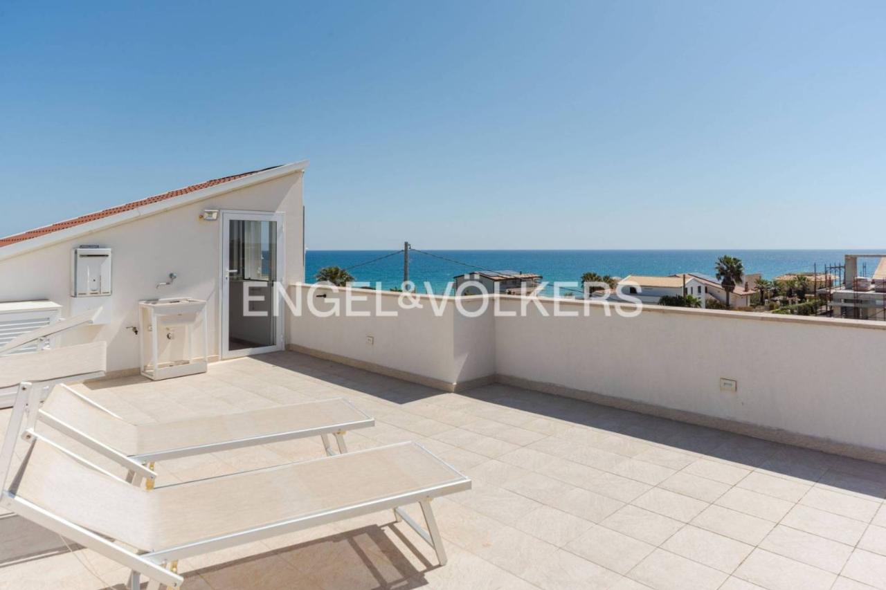 casa indipendente in vendita a Noto in zona San Lorenzo