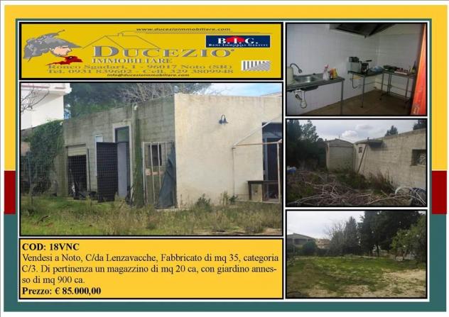 casa indipendente in vendita a Noto in zona Lenzavacche
