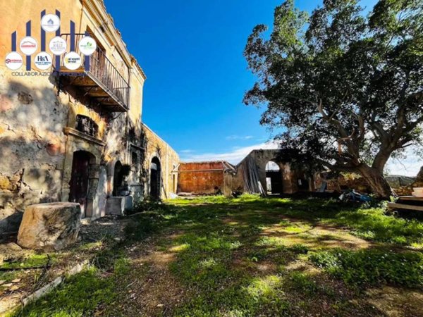 casa indipendente in vendita a Noto in zona Vendicari