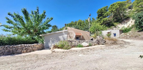 casa indipendente in vendita a Noto in zona Castelluccio