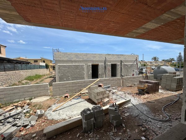 casa indipendente in vendita a Noto in zona Calabernardo