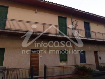 casa semindipendente in vendita a Noto