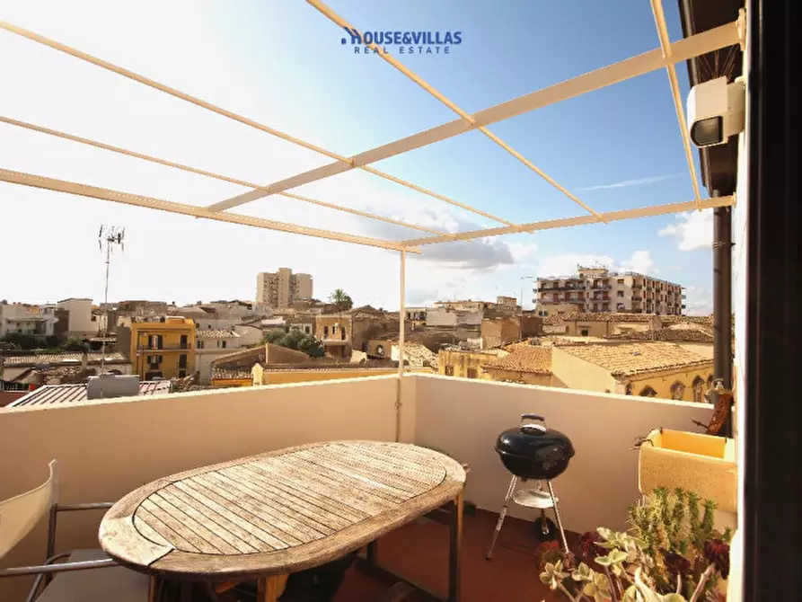 casa indipendente in vendita a Noto