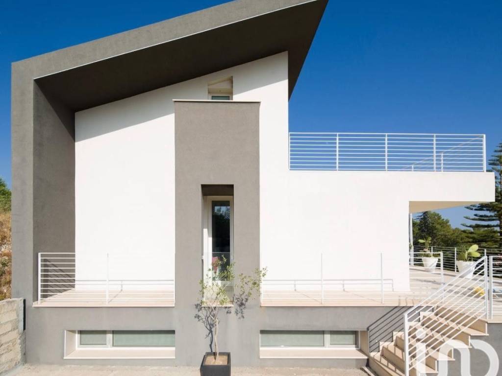 casa indipendente in vendita a Noto in zona San Corrado di Fuori