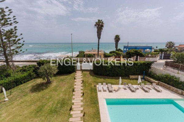 casa indipendente in vendita a Noto in zona Lido di Noto