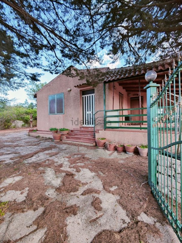 casa indipendente in vendita a Noto