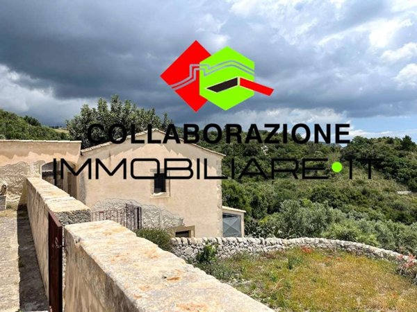 casa indipendente in vendita a Noto in zona Castelluccio