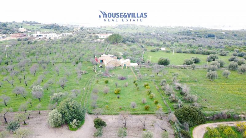 casa indipendente in vendita a Noto in zona Vendicari
