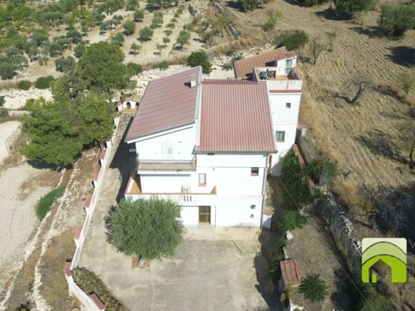 casa indipendente in vendita a Noto