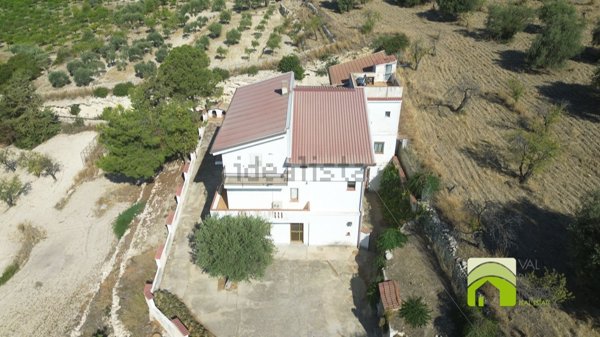casa indipendente in vendita a Noto