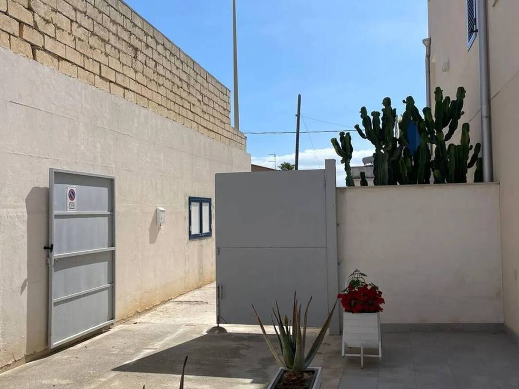 casa indipendente in vendita a Noto in zona Lido di Noto