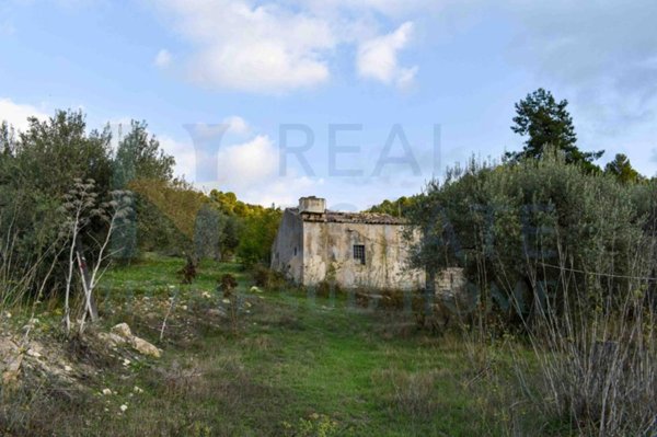 casa indipendente in vendita a Noto in zona Testa dell'Acqua