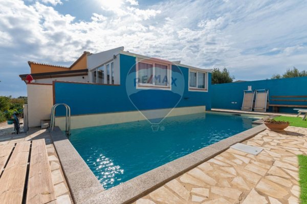 casa indipendente in vendita a Noto in zona Calabernardo