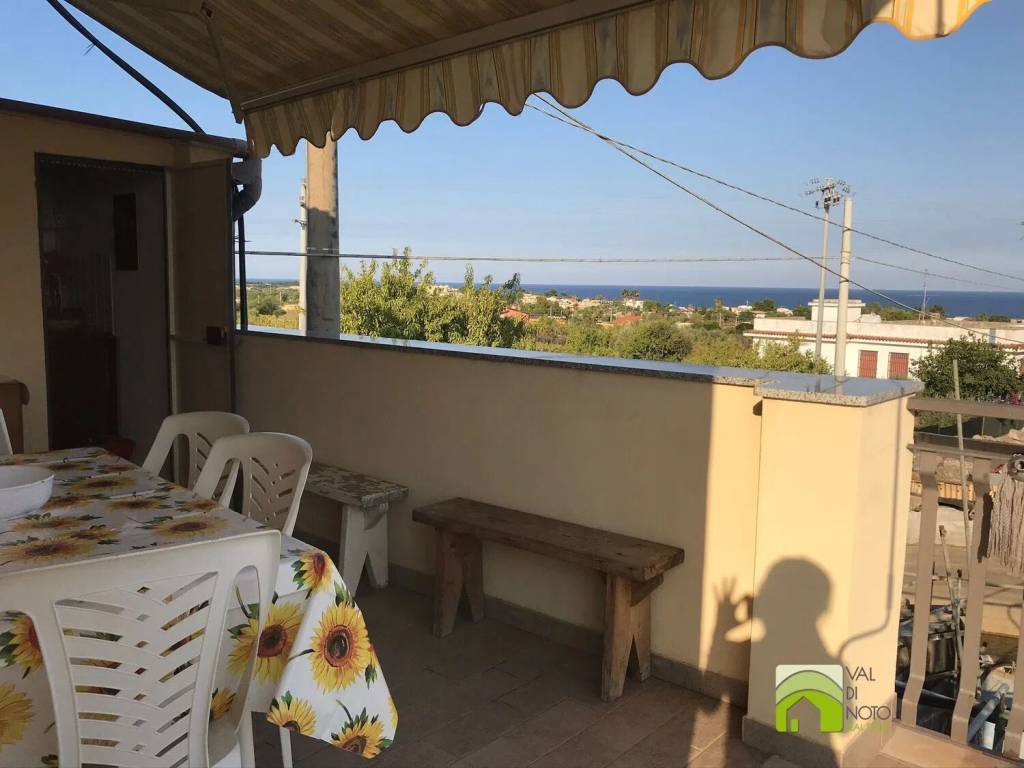 appartamento in vendita a Noto in zona Lido di Noto
