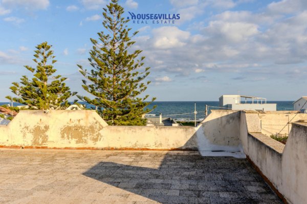 casa indipendente in vendita a Noto in zona Calabernardo