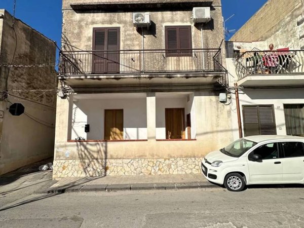 casa indipendente in vendita a Noto