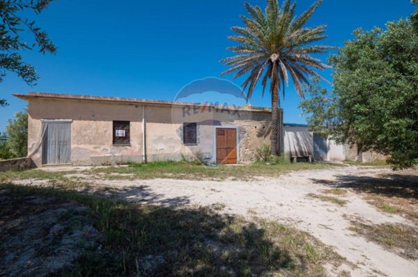 casale in vendita a Noto