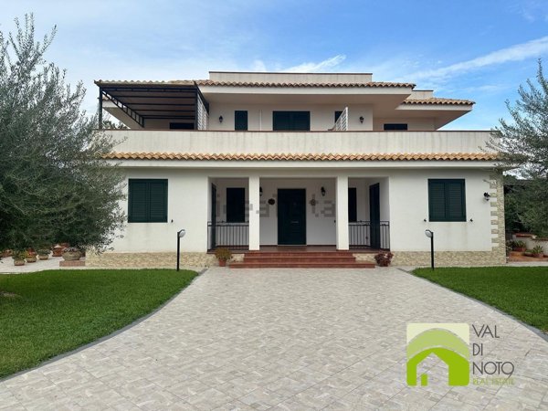 casa indipendente in vendita a Noto in zona Lido di Noto