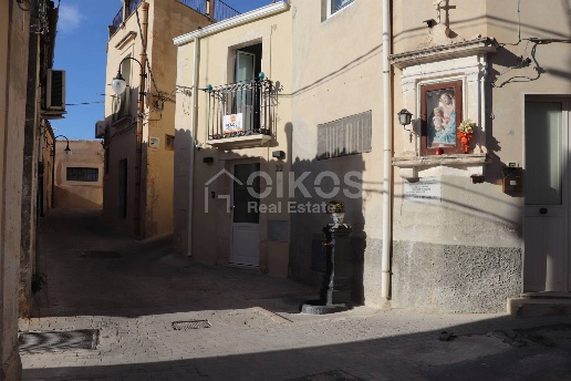 casa indipendente in vendita a Noto