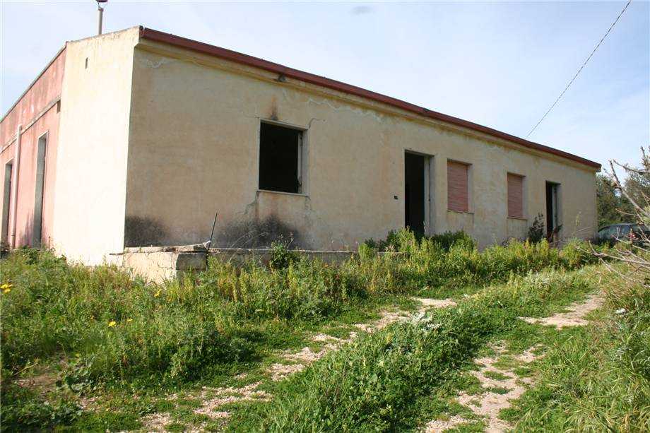 casa indipendente in vendita a Noto