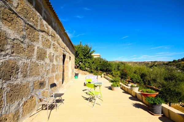 casa indipendente in vendita a Noto