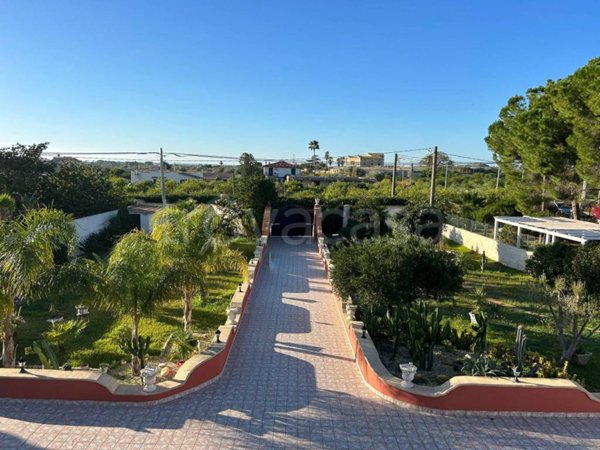 casa indipendente in vendita a Noto in zona Lido di Noto