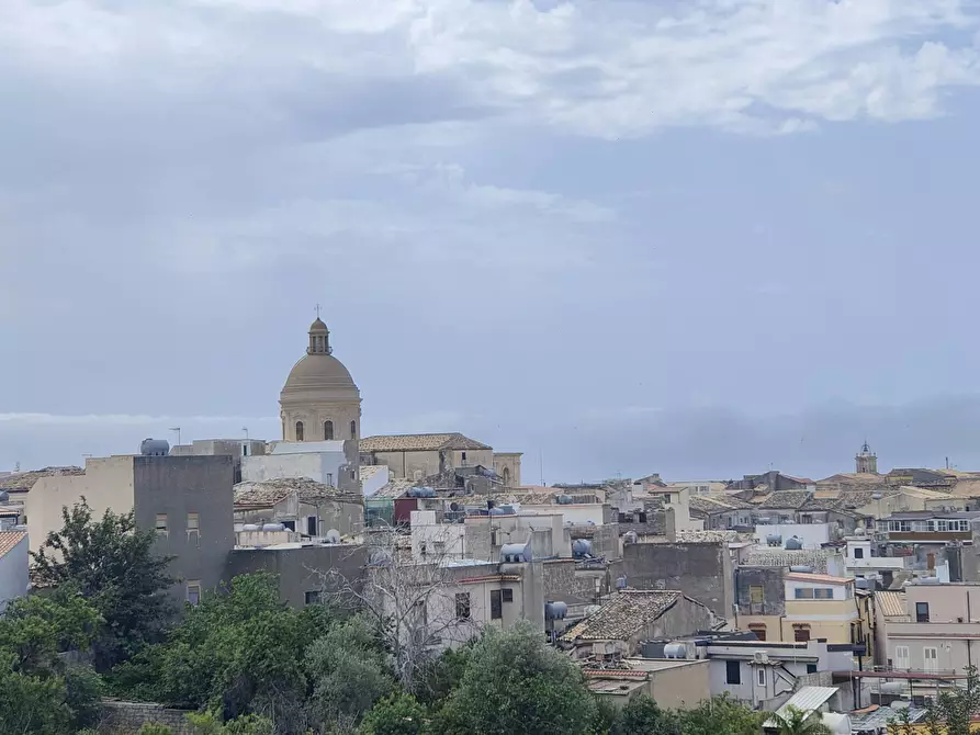 casa indipendente in vendita a Noto