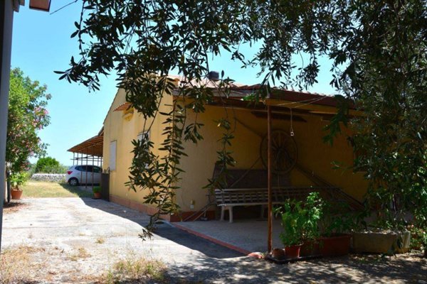 casa indipendente in vendita a Noto