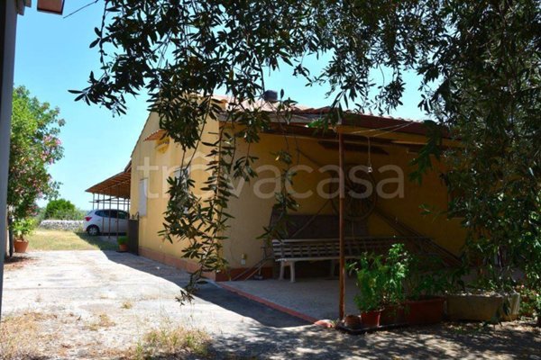 casa indipendente in vendita a Noto